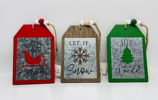 JOY TO THE WORLD GREEN WOOD TREE ORNAMENT HANGING TAG